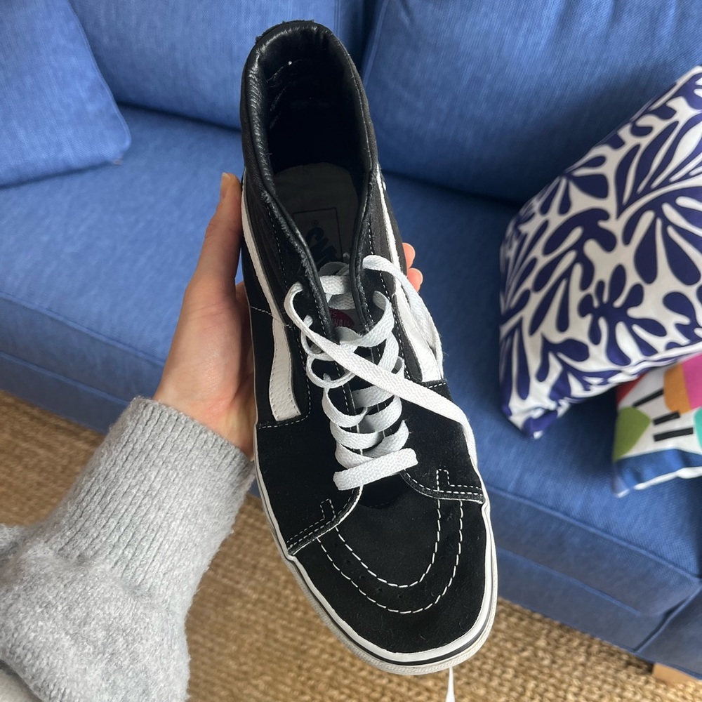 Vans Black and White Skate Shoes - Picture 6 of 7